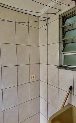 Apartamento à venda com 48m², 2 quartos e 1 vaga Apartamento à venda com 48m², 2 quartos e 1 vagaÁrea de serviço