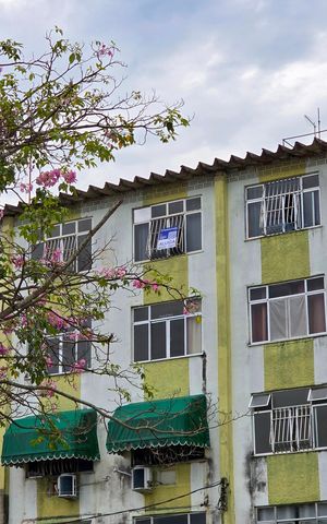 Apartamento para alugar com 60m², 2 quartos e 1 vaga Apartamento para alugar com 60m², 2 quartos e 1 vagaFachada do Prédio + placa