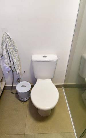 Casa à venda com 265m², 5 quartos e 10 vagasBanheiro Suíte