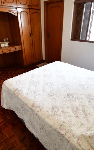 Casa à venda com 265m², 5 quartos e 10 vagasQuarto 3 - Suíte