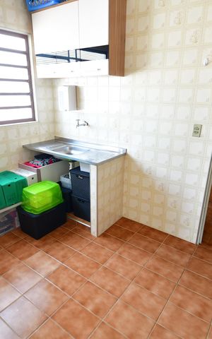 Casa à venda com 265m², 5 quartos e 10 vagasCozinha - Edícula