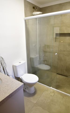 Casa à venda com 265m², 5 quartos e 10 vagasBanheiro Suíte
