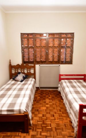 Casa à venda com 265m², 5 quartos e 10 vagasQuarto 1