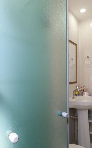 Apartamento para alugar com 50m², 2 quartos e 1 vagaBanheiro 