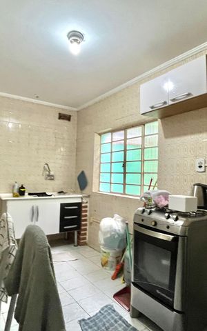 Casa à venda com 110m², 2 quartos e 2 vagas Casa à venda com 110m², 2 quartos e 2 vagasEdícula