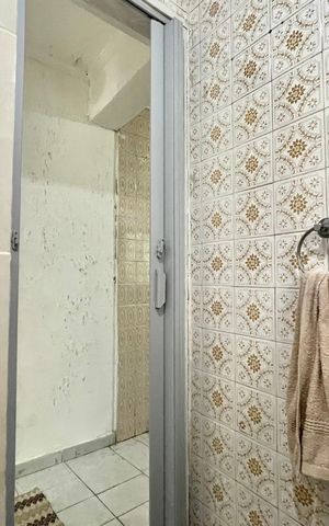 Casa à venda com 110m², 2 quartos e 2 vagas Casa à venda com 110m², 2 quartos e 2 vagasEdícula