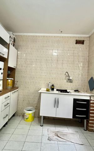 Casa à venda com 110m², 2 quartos e 2 vagas Casa à venda com 110m², 2 quartos e 2 vagasEdícula