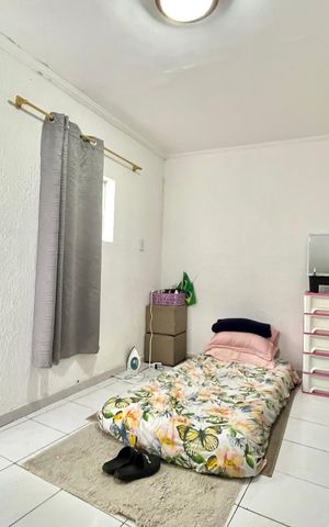Casa à venda com 110m², 2 quartos e 2 vagas Casa à venda com 110m², 2 quartos e 2 vagasEdícula