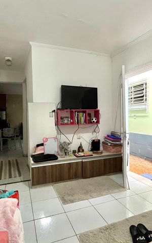 Casa à venda com 110m², 2 quartos e 2 vagas Casa à venda com 110m², 2 quartos e 2 vagasEdícula