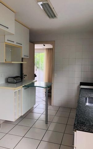 Casa à venda com 120m², 3 quartos e 2 vagas Casa à venda com 120m², 3 quartos e 2 vagasCozinha