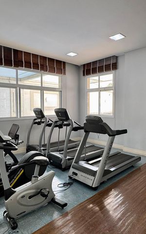 Apartamento à venda com 244m², 4 quartos e 4 vagas