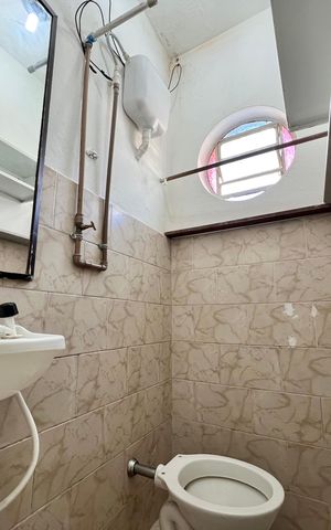 Casa para alugar com 90m², 2 quartos e sem vaga Casa para alugar com 90m², 2 quartos e sem vagaBanheiro da Suíte 1