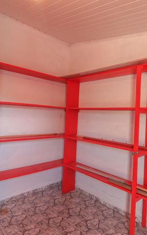 Casa à venda com 190m², 3 quartos e 2 vagas Casa à venda com 190m², 3 quartos e 2 vagasÁrea externa
