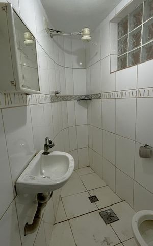 Casa para alugar com 100m², 2 quartos e sem vagaBanheiro