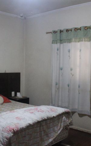 Casa para alugar com 260m², 3 quartos e 2 vagasQuarto 1