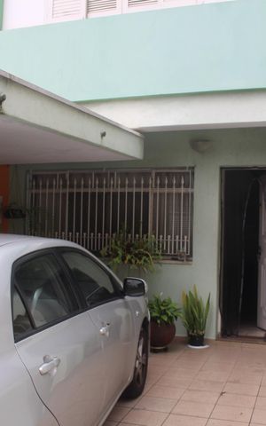 Casa para alugar com 260m², 3 quartos e 2 vagas Casa para alugar com 260m², 3 quartos e 2 vagasGaragem