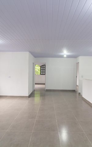 Casa para alugar com 90m², 2 quartos e 1 vaga Casa para alugar com 90m², 2 quartos e 1 vagaSala/Cozinha