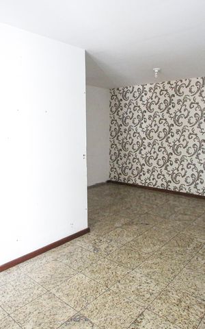 Apartamento à venda com 103m², 4 quartos e 3 vagasSala