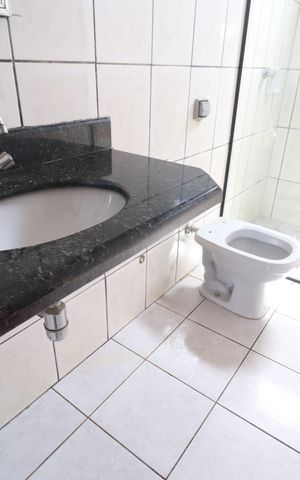 Casa para alugar com 60m², 3 quartos e 1 vagaBanheiro Social