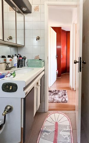 Apartamento à venda com 54m², 2 quartos e 1 vaga Apartamento à venda com 54m², 2 quartos e 1 vagaBanheiro Social