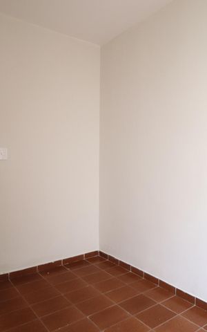 Casa para alugar com 89m², 3 quartos e 1 vagaQuarto 1