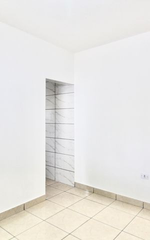 Casa para alugar com 70m², 1 quarto e 1 vaga Casa para alugar com 70m², 1 quarto e 1 vagaSala