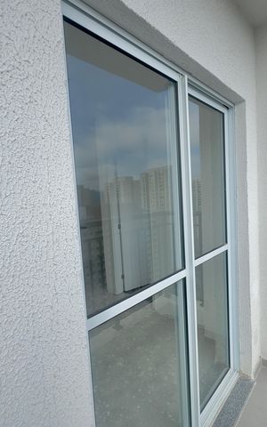 Apartamento à venda com 38m², 2 quartos e 1 vaga Apartamento à venda com 38m², 2 quartos e 1 vagaVaranda
