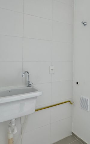 Apartamento à venda com 38m², 2 quartos e 1 vaga Apartamento à venda com 38m², 2 quartos e 1 vagaÁrea de Serviço