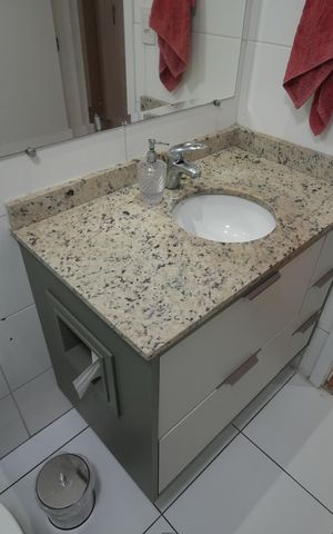 Apartamento à venda com 86m², 3 quartos e 3 vagasBanheiro Social