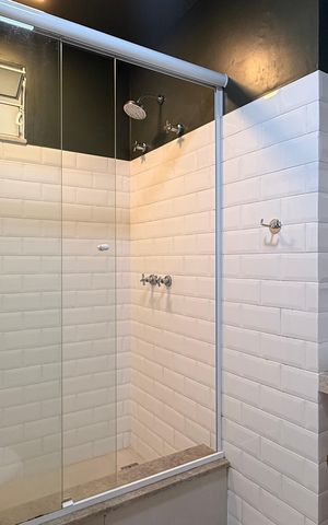 Apartamento à venda com 83m², 2 quartos e sem vagaBanheiro social