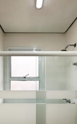 Apartamento para alugar com 70m², 2 quartos e 2 vagas Apartamento para alugar com 70m², 2 quartos e 2 vagasBanheiro da Suíte