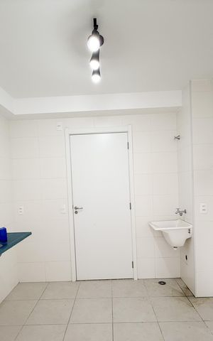 Apartamento à venda com 32m², 2 quartos e sem vaga Apartamento à venda com 32m², 2 quartos e sem vagaSala