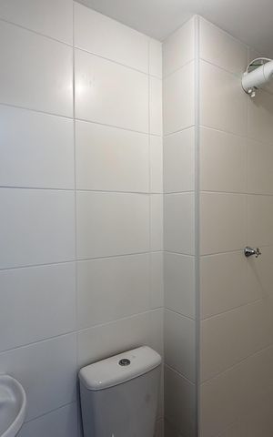 Apartamento à venda com 32m², 2 quartos e sem vaga Apartamento à venda com 32m², 2 quartos e sem vagaBanheiro