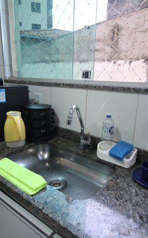 Apartamento à venda com 60m², 2 quartos e 1 vagaCozinha e Área de Serviço