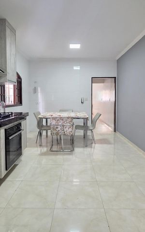 Casa para alugar com 156m², 3 quartos e 4 vagas Casa para alugar com 156m², 3 quartos e 4 vagasCozinha