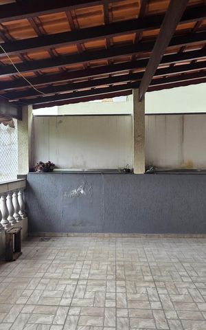 Casa para alugar com 156m², 3 quartos e 4 vagas Casa para alugar com 156m², 3 quartos e 4 vagasQuintal