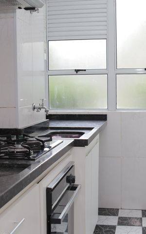 Apartamento à venda com 49m², 2 quartos e 1 vaga Apartamento à venda com 49m², 2 quartos e 1 vagaCozinha