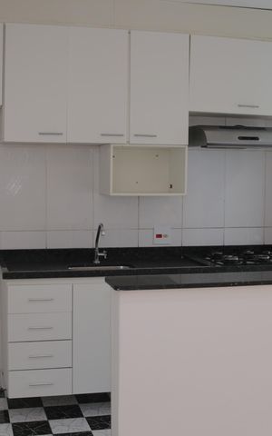 Apartamento à venda com 49m², 2 quartos e 1 vaga Apartamento à venda com 49m², 2 quartos e 1 vagaCozinha