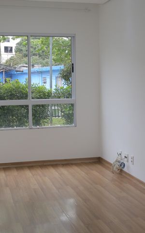 Apartamento à venda com 49m², 2 quartos e 1 vaga Apartamento à venda com 49m², 2 quartos e 1 vagaSala