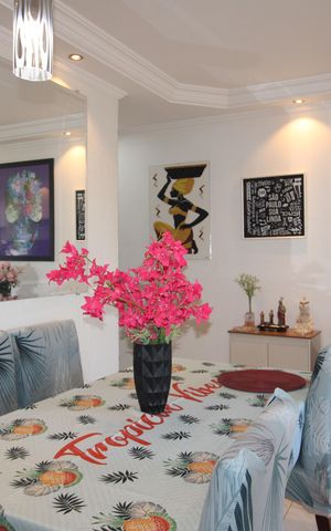 Apartamento à venda com 60m², 2 quartos e 1 vagaSala
