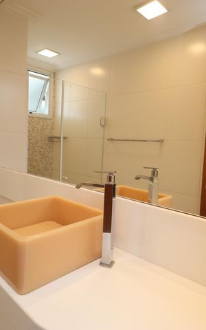 Apartamento para alugar com 107m², 3 quartos e 2 vagas Apartamento para alugar com 107m², 3 quartos e 2 vagasBanheiro