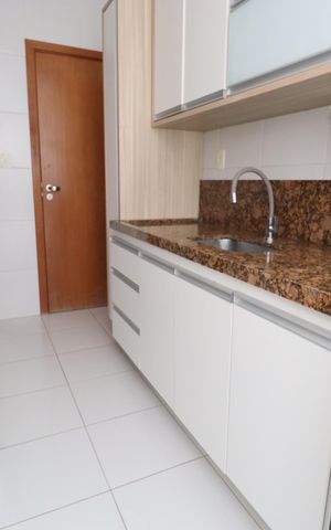 Apartamento para alugar com 107m², 3 quartos e 2 vagas Apartamento para alugar com 107m², 3 quartos e 2 vagasCozinha