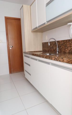 Apartamento para alugar com 107m², 3 quartos e 2 vagas Apartamento para alugar com 107m², 3 quartos e 2 vagasCozinha