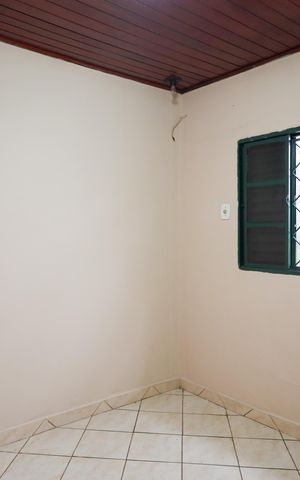 Casa para alugar com 100m², 2 quartos e sem vaga Casa para alugar com 100m², 2 quartos e sem vagaQuarto