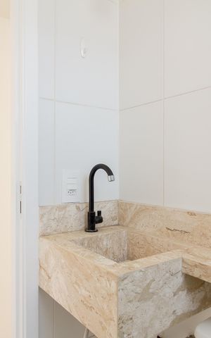 Apartamento à venda com 72m², 3 quartos e 1 vaga Apartamento à venda com 72m², 3 quartos e 1 vagaBanheiro da Suíte