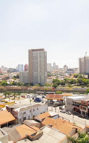Apartamento à venda com 72m², 3 quartos e 1 vaga Apartamento à venda com 72m², 3 quartos e 1 vagaVaranda