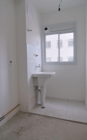 Apartamento à venda com 43m², 2 quartos e sem vagaCozinha e Área de Serviço