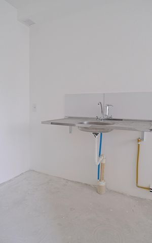 Apartamento à venda com 43m², 2 quartos e sem vagaCozinha e Área de Serviço