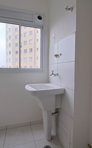 Apartamento à venda com 43m², 2 quartos e sem vagaCozinha e Área de Serviço