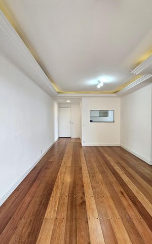 Apartamento à venda com 70m², 3 quartos e 1 vagaSala